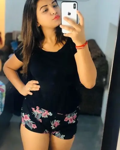 Mankapur Escorts